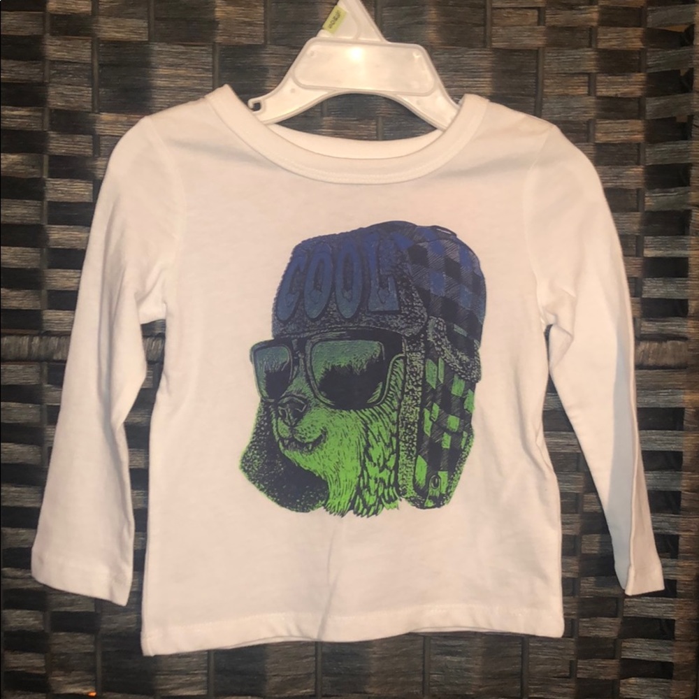 New baby size 12-18 months Joe Fresh Tee